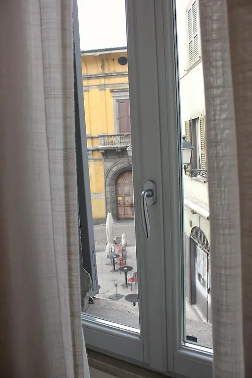 Apartment Casa Vacanza Fontana Del Delfino Bergamo